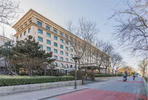 关于深圳高端网站设计公司常见的一种误区在于认为它只关乎视觉效果而非业务目标